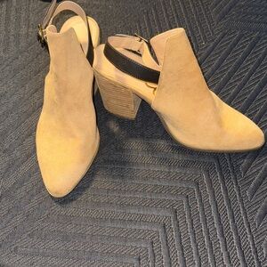 CCOCCI Tan Heeled Boots with Dark Brown Strap